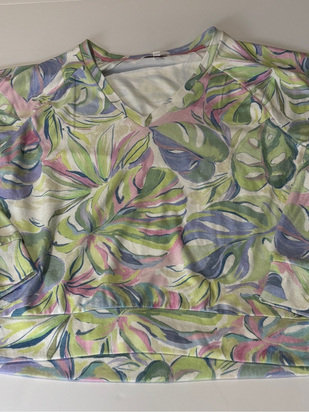 PJ Salvage Tropical Leaf Print 2-Piece Pajama Set Top & Joggers - Large